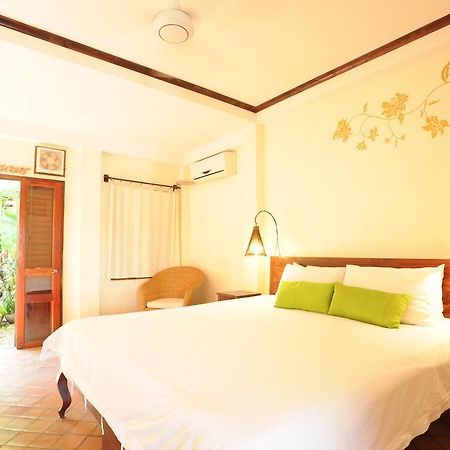 Lotus Villa Luang Prabang Bagian luar foto